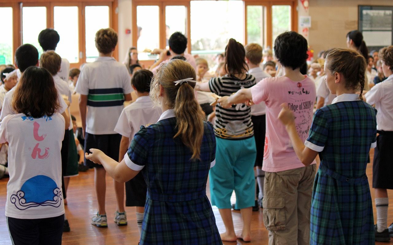 2013オーストラリア　小学校でのよさこい指導